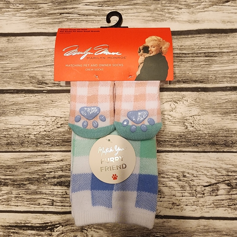 Matching Pet and Owner Socks OSFM, pet socks fit small breeds. Low cut.